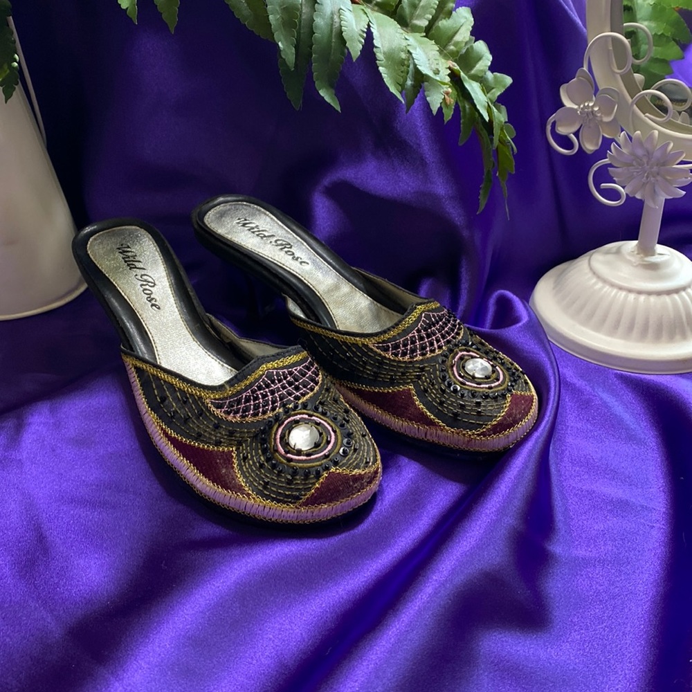 New 📌 Wild Rose slip on Sandals - Mules with beautiful  Beading